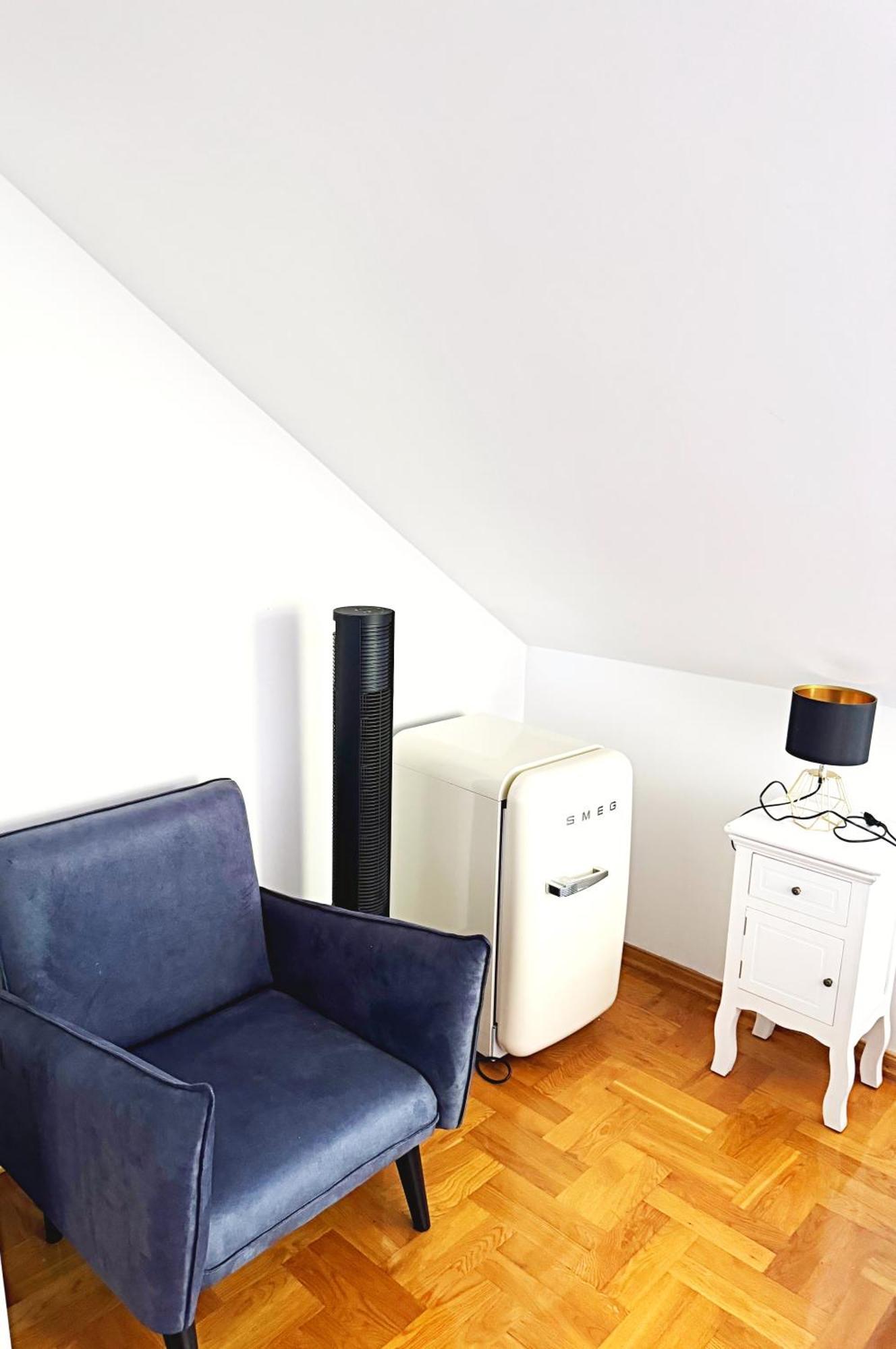 The Castle & - Free Parking - (adults Only) Apartment *