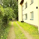 The Castle Suites & Apartment - Free Parking - Self Check In (Adults Only)