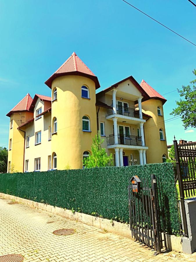 The Castle & - Free Parking - (adults Only) Appartement *