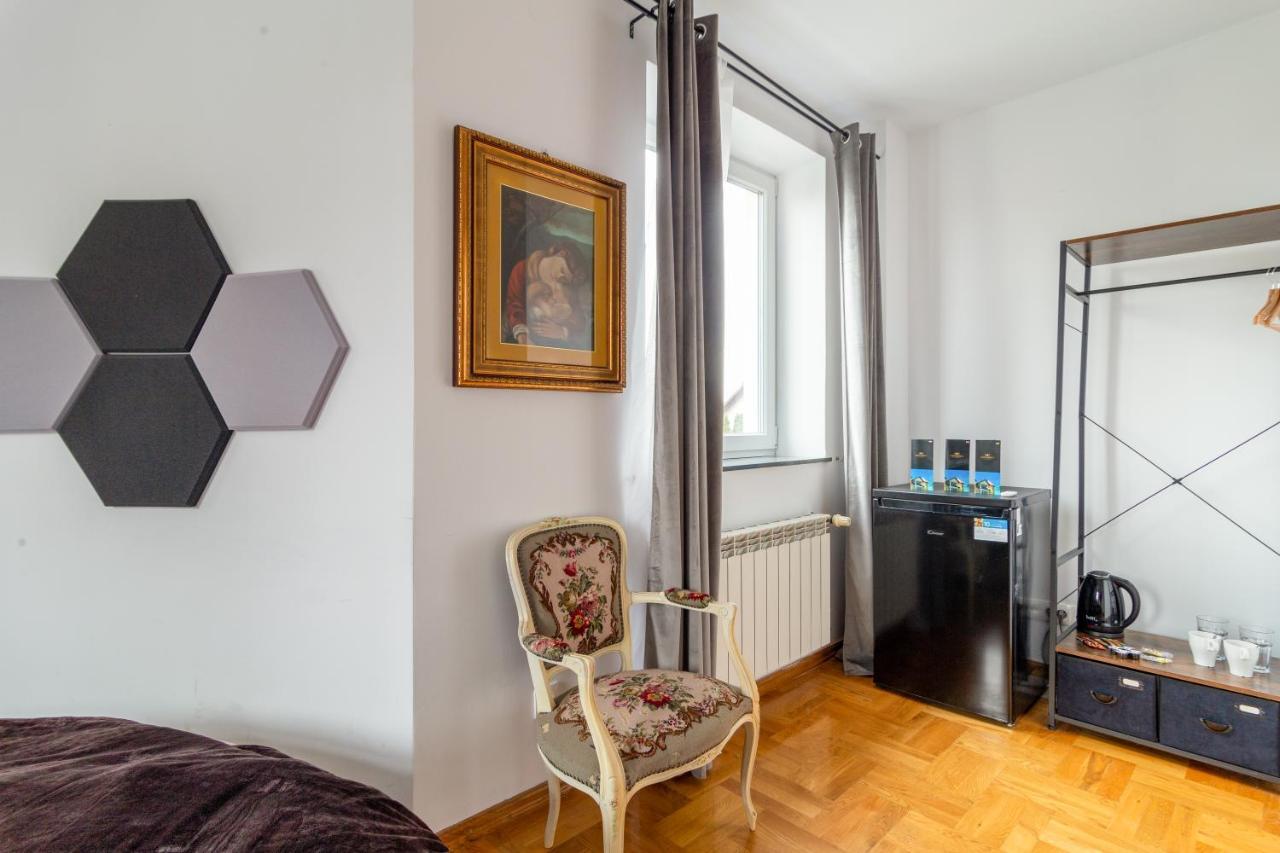 The Castle & - Free Parking - (adults Only) Appartement *