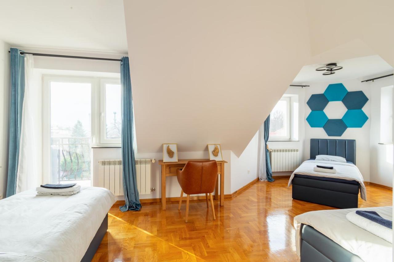 The Castle & - Free Parking - (adults Only) * Krakau