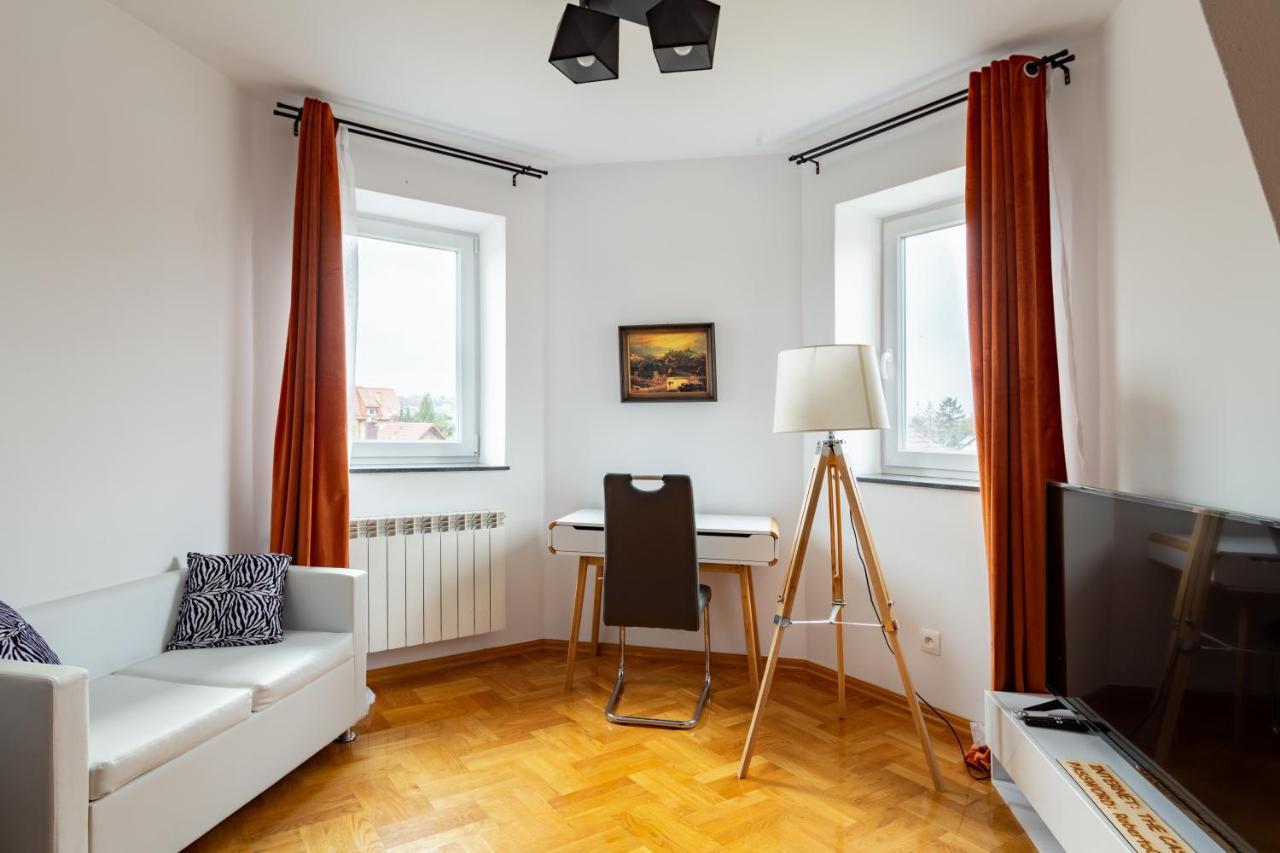 Appartement The Castle & - Free Parking - (adults Only) Krakau