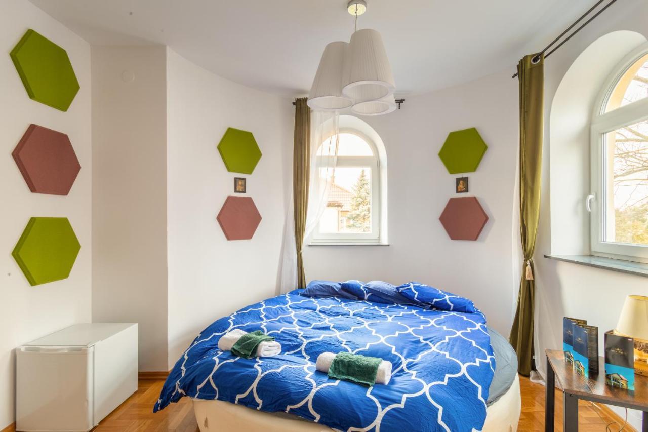 The Castle & - Free Parking - (adults Only) Appartement Krakau